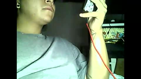 Snapshot of alterandar chatting on 06/05/26, 10:48 AlterAndar online show from 06/05/26, 10:48
