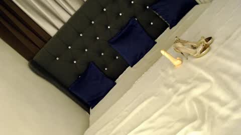 Snapshot of althea_pleasure chatting on 06/24/26, 04:50 Althea online show from 06/24/26, 04:50