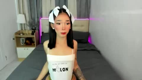 Andrea online show from 11/10/25, 08:24