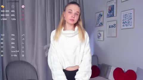 Snapshot of althenabrach chatting on 11/25/25, 06:13 Betty online show from 11/25/25, 06:13