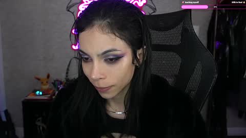 Snapshot of altsofie chatting on 01/11/25, 08:54 Sofie Kimino online show from 01/11/25, 08:54