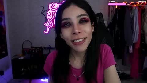 Snapshot of altsofie chatting on 03/08/25, 03:50 Sofie Kimino online show from 03/08/25, 03:50