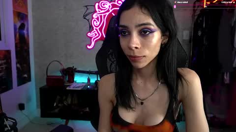 Snapshot of altsofie chatting on 03/09/25, 03:01 Sofie Kimino online show from 03/09/25, 03:01