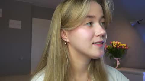 Amelia NEXT STREAM  online show from 12/05/25, 01:42