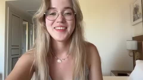 Snapshot of aluntick chatting on 06/16/26, 11:02 Amelia NEXT STREAM online show from 06/16/26, 11:02