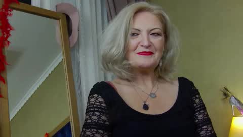 Snapshot of alura_jenson_ chatting on 01/18/26, 08:45 Alura Jenson online show from 01/18/26, 08:45