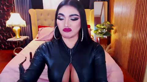 Alura Jhenson online show from 04/14/26, 10:21