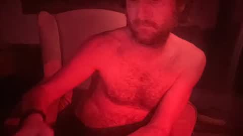 Snapshot of alvarooo1111 chatting on 12/14/25, 05:40 Balearicsex11 online show from 12/14/25, 05:40