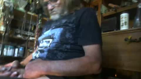 Snapshot of alwayshard4u1 chatting on 02/23/25, 11:14 alwayshard4u1 online show from 02/23/25, 11:14