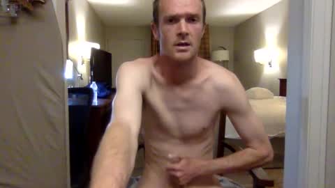 Snapshot of alwayshorny2231 chatting on 01/20/25, 04:54 Hey online show from 01/20/25, 04:54