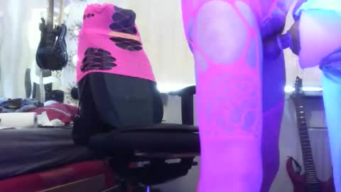 HoneyMelonGuy online show from 11/14/25, 10:03