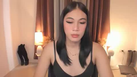 alwina_williams online show from 04/14/26, 11:33