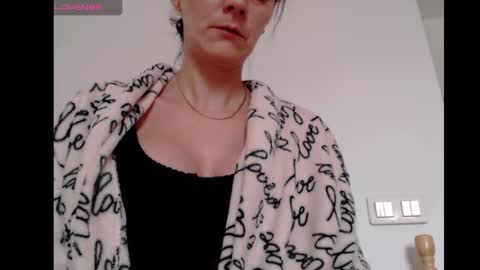 Snapshot of alycediamond21 chatting on 10/19/25, 05:19 Missy online show from 10/19/25, 05:19