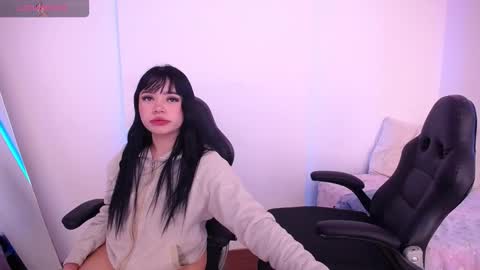 Snapshot of alydolly_ chatting on 02/12/26, 05:24 Aly Dolly online show from 02/12/26, 05:24