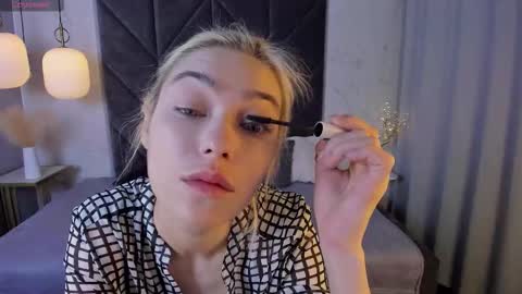 Alysia online show from 09/11/25, 05:29