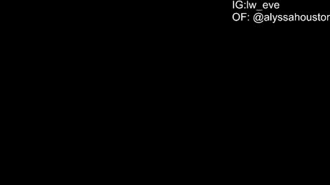 Snapshot of alyssa_houston chatting on 10/29/25, 03:09 Alyssa Ig lw eve online show from 10/29/25, 03:09