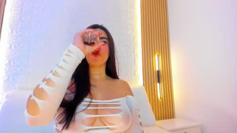 alyssa online show from 03/19/26, 07:45