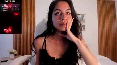 alyssabeauty_ online show from 04/24/26, 09:17