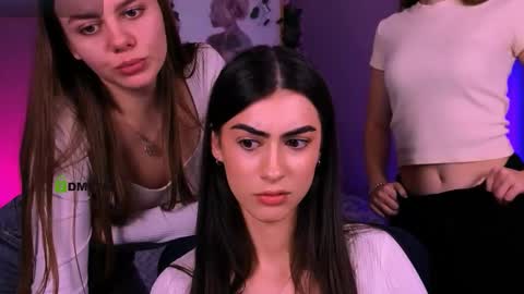 alyssamoan online show from 11/27/25, 02:19