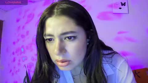 Snapshot of alythia chatting on 05/30/26, 02:08 alythia online show from 05/30/26, 02:08