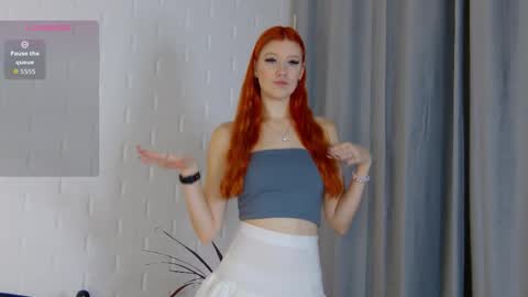 Alyx online show from 11/29/25, 02:31