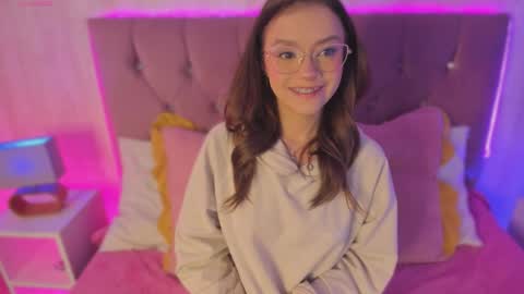 Alyy online show from 02/10/26, 01:26