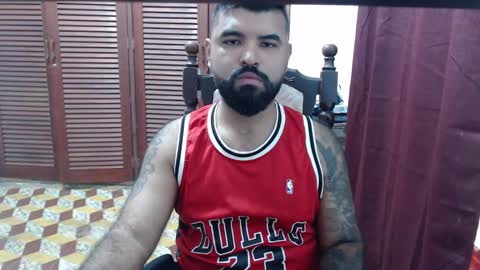 Snapshot of alz_hunter chatting on 09/21/25, 12:07 alz_hunter online show from 09/21/25, 12:07