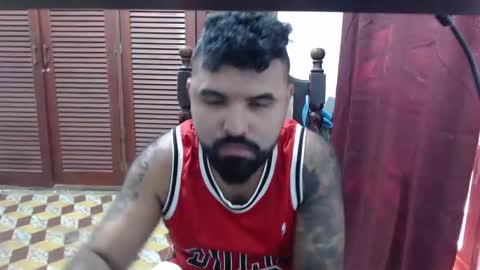 Snapshot of alz_hunter chatting on 09/22/25, 12:51 alz_hunter online show from 09/22/25, 12:51