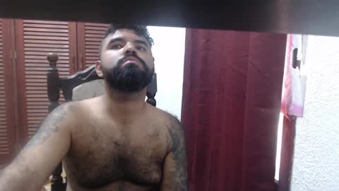 Snapshot of alz_hunter chatting on 09/30/25, 03:55 alz_hunter online show from 09/30/25, 03:55