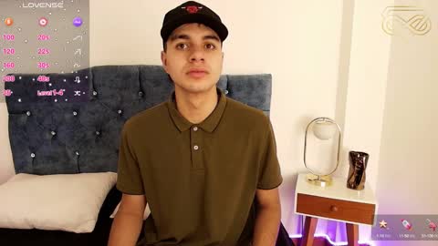 Snapshot of amadeo_wild chatting on 12/08/24, 02:09 Amadeo Wild online show from 12/08/24, 02:09