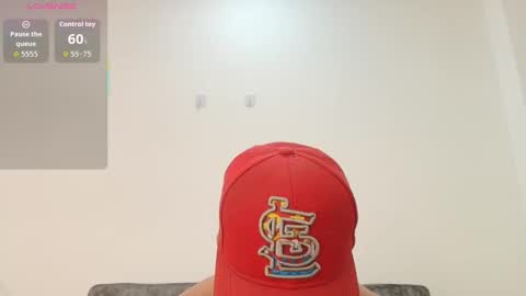 Snapshot of amadeo_wild chatting on 10/04/25, 11:03 Amadeo Wild online show from 10/04/25, 11:03