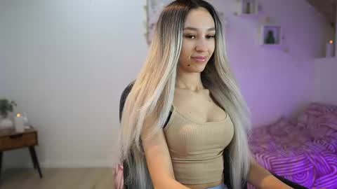 Snapshot of amai__liu chatting on 02/26/25, 07:05 Amai Liu online show from 02/26/25, 07:05