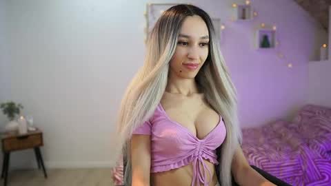 Snapshot of amai__liu chatting on 03/07/25, 07:05 Amai Liu online show from 03/07/25, 07:05