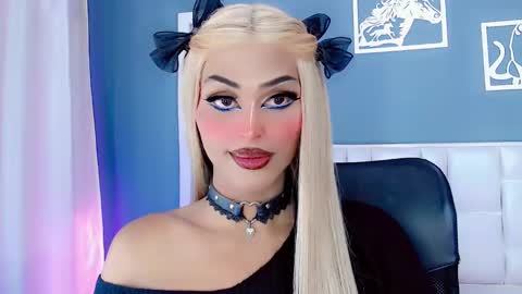 Snapshot of amal_baddel_ chatting on 12/17/24, 07:04 amal_baddel_ online show from 12/17/24, 07:04