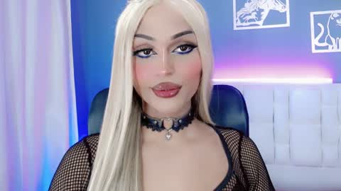 Snapshot of amal_baddel_ chatting on 01/15/25, 07:15 amal_baddel_ online show from 01/15/25, 07:15