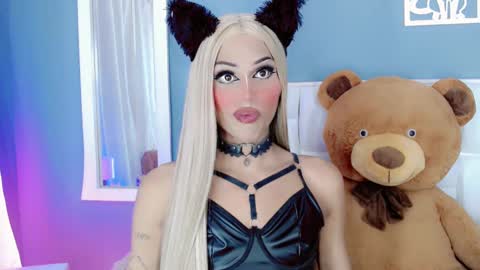 Snapshot of amal_baddel_ chatting on 02/02/25, 01:41 amal_baddel_ online show from 02/02/25, 01:41