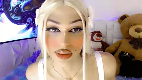 Snapshot of amal_baddel_ chatting on 02/28/25, 08:20 amal_baddel_ online show from 02/28/25, 08:20