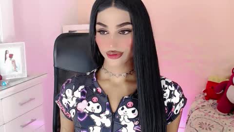 Snapshot of amal_baddel_ chatting on 10/20/25, 07:20 amal_baddel_ online show from 10/20/25, 07:20