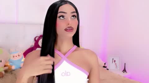 Snapshot of amal_baddel_ chatting on 11/03/25, 08:54 amal_baddel_ online show from 11/03/25, 08:54