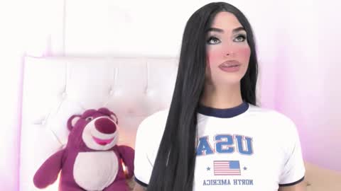 Snapshot of amal_baddel_ chatting on 11/27/25, 02:46 amal_baddel_ online show from 11/27/25, 02:46