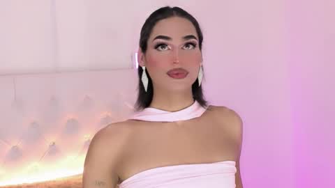 Snapshot of amal_baddel_ chatting on 12/21/25, 06:31 amal_baddel_ online show from 12/21/25, 06:31