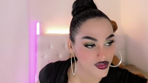 Snapshot of amal_baddel_ chatting on 01/17/26, 06:33 amal_baddel_ online show from 01/17/26, 06:33