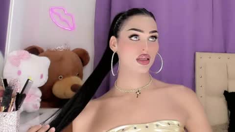 amal_baddel_ online show from 05/15/26, 11:23