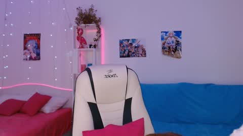 Alice online show from 02/09/25, 02:17