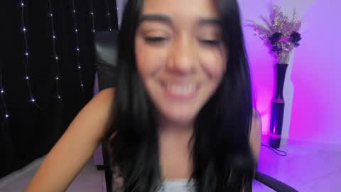 Snapshot of amalia_cruss chatting on 12/07/24, 05:26 Amalia cruss online show from 12/07/24, 05:26