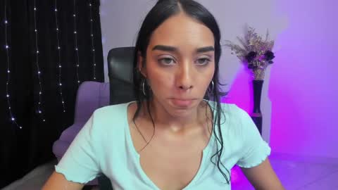 Snapshot of amalia_cruss chatting on 12/11/24, 07:20 Amalia cruss online show from 12/11/24, 07:20