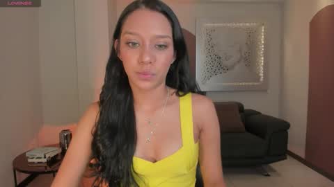 Snapshot of amalia_cruss chatting on 09/13/25, 12:16 Amalia cruss online show from 09/13/25, 12:16