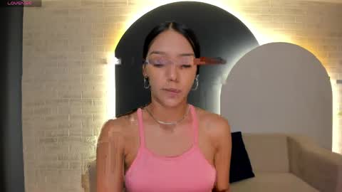 Amalia cruss online show from 03/30/26, 08:10