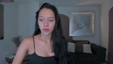 Snapshot of amalia_cruss chatting on 07/05/26, 06:04 Amalia cruss online show from 07/05/26, 06:04