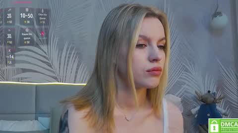 Amalia online show from 12/31/24, 07:20